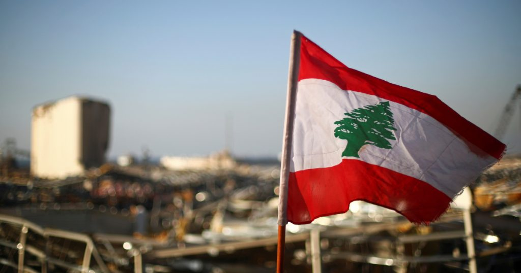 الرئيس اللبناني يدعو إلى الحوار ويُحذر من الانزلاق نحو العنف