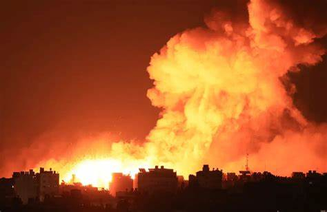 غزة تحت النار: 20 قتيلاً في الشجاعية وغوتيريش يصف القطاع بـ"ساحة قتل"