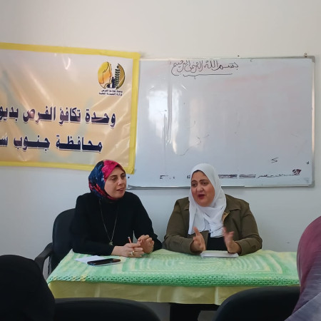 تعاون مشترك بين أكاديمية الاتحاد الوطني لإعداد القادة ومحافظة جنوب سيناء ( وحدة تكافؤ الفرص) وندوة تثقيفية حول التعامل مع المراهقين