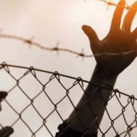 تعطيل الإفراج عن الأسرى الفلسطينيين: دوافع الاحتلال وتداعيات الصراع