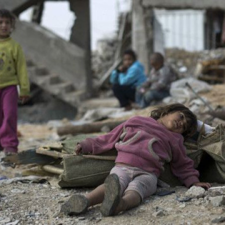 إندونيسيا تفتح أبوابها لـ1000 فلسطيني من غزة: مبادرة إنسانية تركز على الجرحى والأيتام