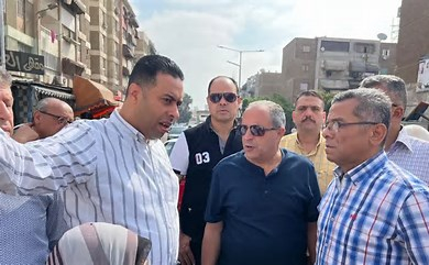 محافظ بورسعيد يحول "مقلب قمامة" إلى موقف سيارات مجاني لخدمة الأهالي