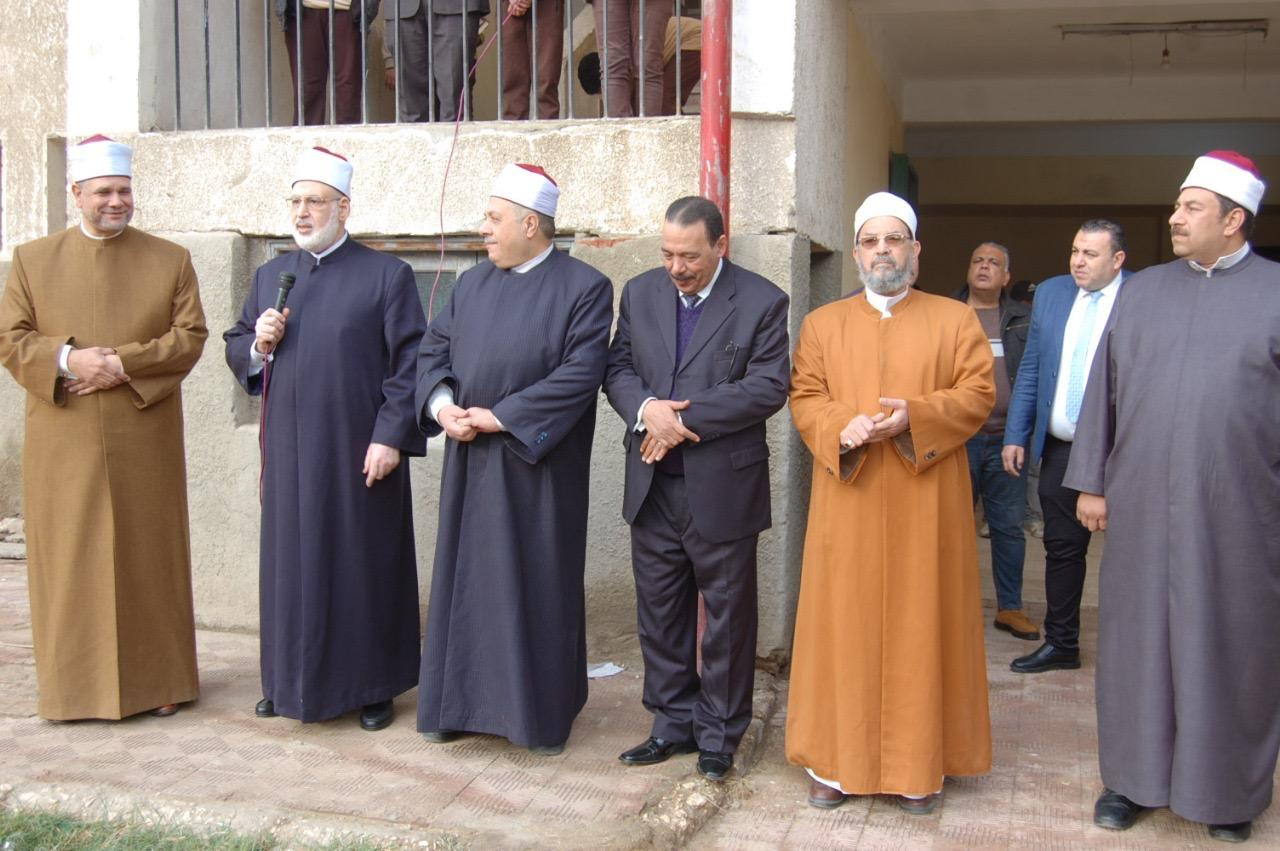وكيل الأزهر يشيد بمستوى الطلاب في سوهاج: الأزهر يفاخر بأبنائه في كل مكان.. وأنتم الأمل في نشر رسالته