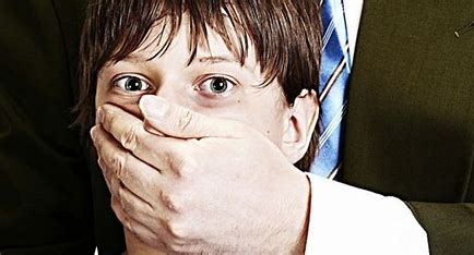 التحرش الجسدي بالأطفال: أسبابه، آثاره، وطرق الوقاية