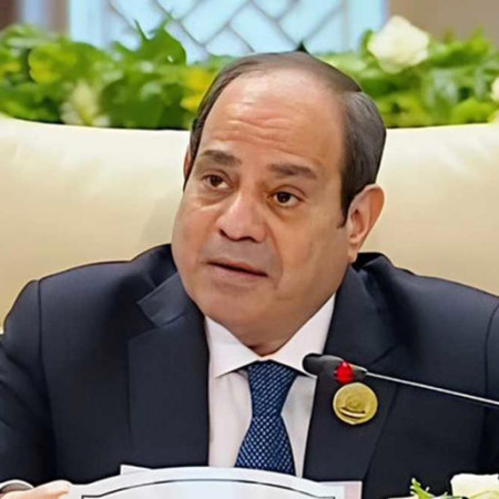 يوم هام من تاريخ القضية الفلسطينية».. أول تعليق من الرئيس السيسي بعد اعتماد خطة مصر لإعادة إعمار غزة