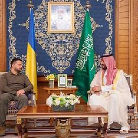 أوكرانية- أمريكية في السعودية: جهود دبلوماسية لإنهاء الحرب الروسية