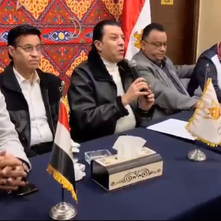 مصطفى كامل خلال اجتماعه بنقباء فروع مصر: أنا جاهز للتجنيد