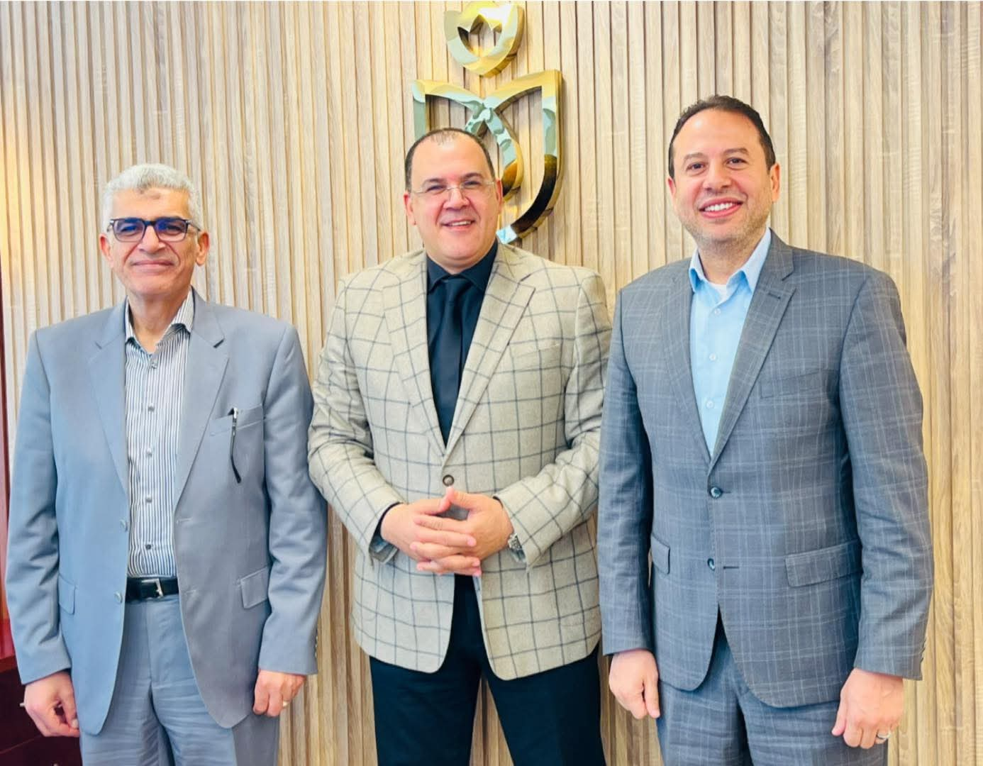 تعزيزًا لجودة الخدمات الصحية ببورسعيد.. “الرعاية الصحية” تعقد اجتماعًا تنفيذيًا بحضور نواب البرلمان وممثلي المنتفعين